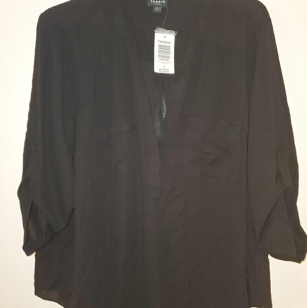 Black half sleeve top